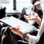 Guía para contratar servicios jurídicos empresariales especializados en Soft-Landing - Arizaga Abogados